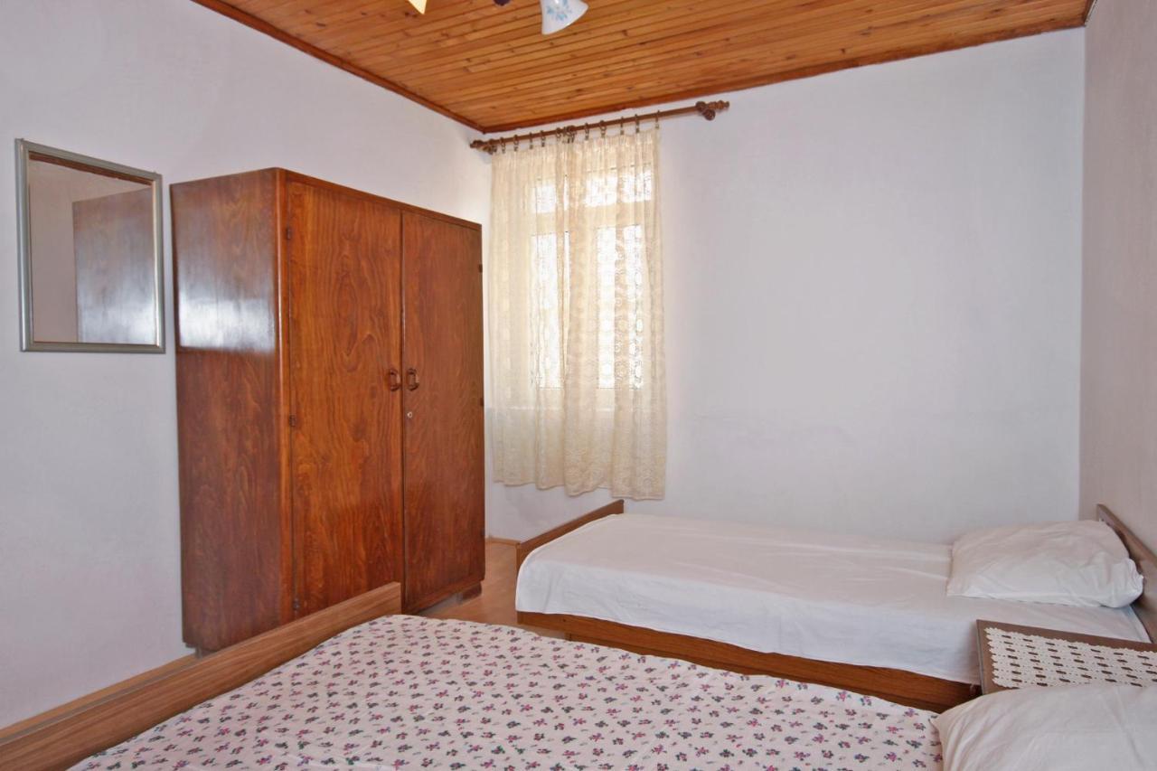 Apartments By The Sea Metajna, Pag - 6351 Exterior photo