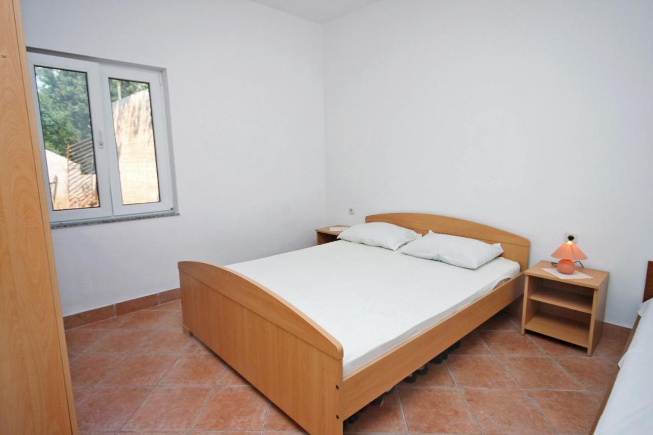 Apartments By The Sea Metajna, Pag - 6351 Exterior photo