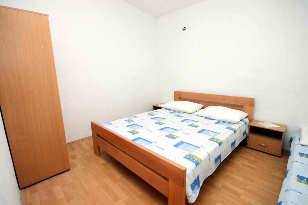 Apartments By The Sea Metajna, Pag - 6351 Exterior photo